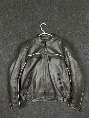 Raider men's black leather armored motorcycle jacket size 46 white piping